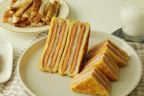 Cách làm sandwich giòn rụm cho bữa sáng