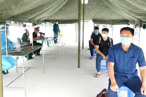 Thanh Oai diễn tập vận hành khu cách ly tập trung, chủ động trước mọi diễn biến dịch Covid-19