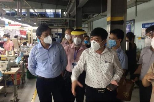 Bộ Y tế hướng dẫn cách xử lý khi có trường hợp mắc COVID-19 tại khu công nghiệp