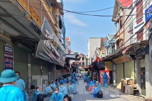 Bắc Giang di chuyển công nhân ra khỏi điểm 'nóng' về dịch