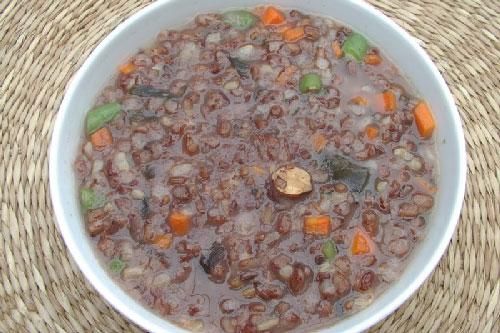 3 món cháo đại bổ ăn vào ngày hè giúp trẻ ngủ ngon, an thần lại bổ sung canxi và khoáng chất