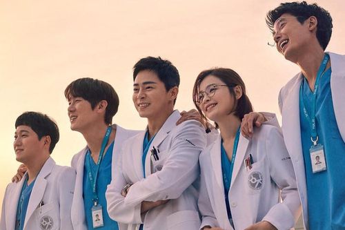 'Hospital Playlist 2' sẵn sàng đổ bộ với dàn diễn viên cũ, hứa hẹn nhiều câu chuyện xúc động về tình bạn