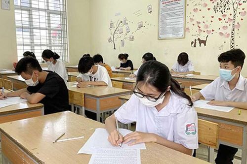Đề thi chuyên Văn hỏi học sinh 'nếu phải ở trong nước sôi...' gây tranh cãi trái chiều
