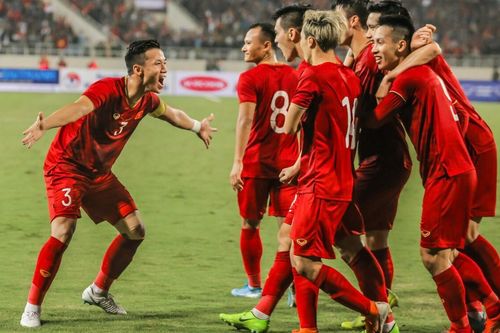 Hướng dẫn xem vòng loại World Cup 2022 trên điện thoại và máy tính
