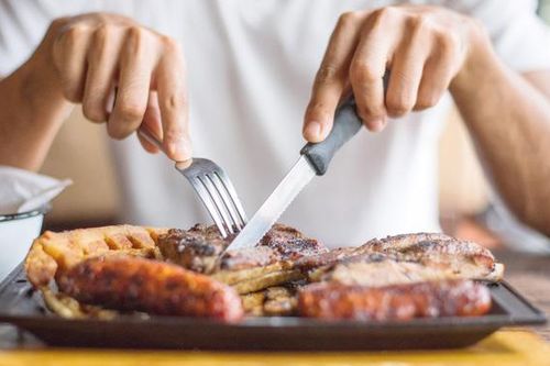 Ăn nhiều chất đạm làm gia tăng bệnh mạn tính