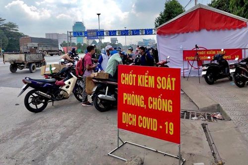TP.HCM phản hồi thế nào trước quyết định cách ly 21 ngày của Đồng Nai?