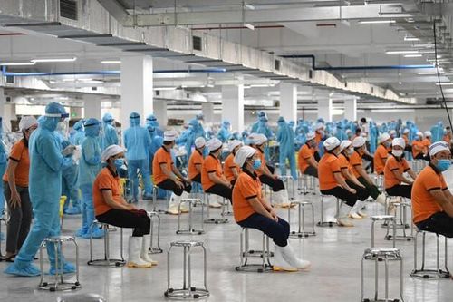 Hướng dẫn xử lý khi có ca mắc Covid-19 tại cơ sở sản xuất, khu công nghiệp