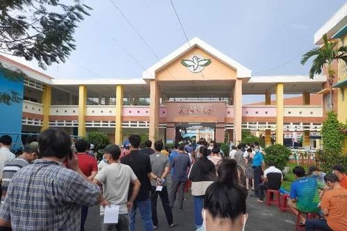 TP Hồ Chí Minh: Bất cập chuyện ra – vào quận Gò Vấp trong tuần đầu giãn cách