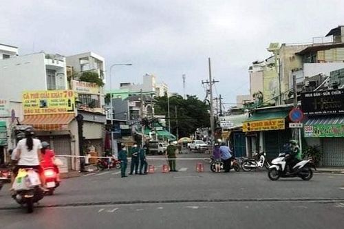 TP Hồ Chí Minh: Lấy mẫu dịch tễ hơn 340 người ở quận 6 vì có ca Covid-19