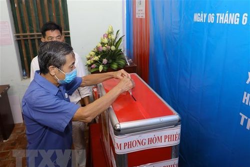 Một số địa phương bầu thêm và bầu lại đại biểu HĐND huyện, xã