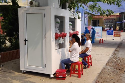 Cận cảnh 'vũ khí chống nóng' mới cho bác sỹ chống dịch tại Bắc Giang