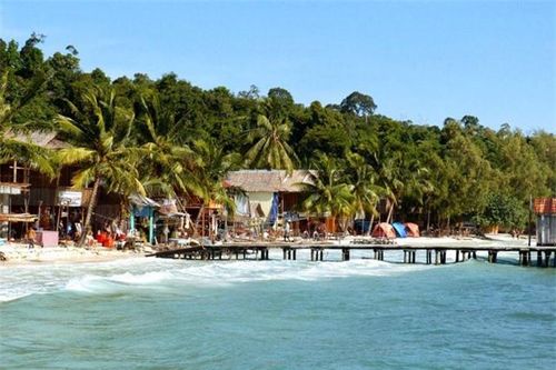 Hòn đảo xinh đẹp chỉ có phụ nữ và trẻ em sinh sống, đàn ông không dám bén mảng