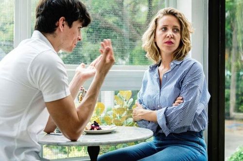 Vì sao có lúc chúng ta cảm thấy cô đơn trong tình yêu?