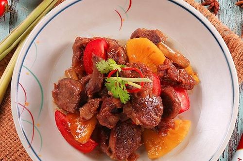 Vào bếp đơn giản hơn với bí kíp từ các đầu bếp 3 miền