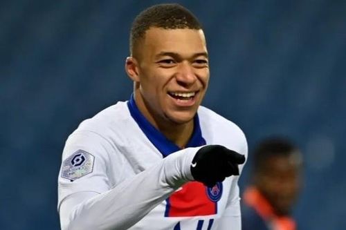 Chủ tịch PSG: 'Tôi sẽ không bao giờ bán Mbappe'