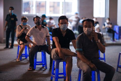 Thông tin '70 F0 tại một ngân hàng ở quận Tân Bình' là sai sự thật