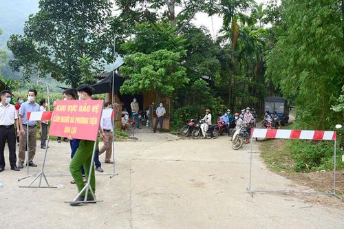 Dỡ bỏ cách ly y tế ở xã Yên Nguyên