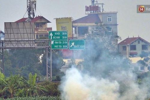 Hà Nội: Chất lượng không khí xấu do đốt rơm rạ