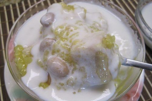 Cách nấu chè khoai môn ngon đơn giản tại nhà