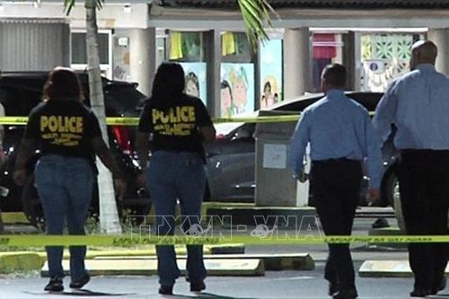 Tấn công bằng súng ở Miami, 3 người thiệt mạng