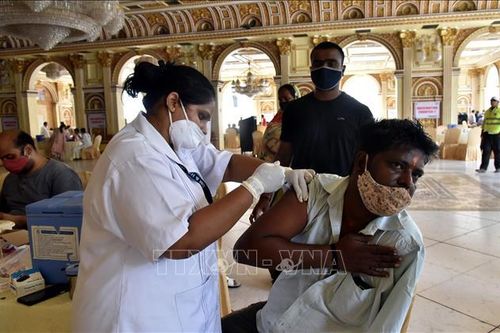 WHO kêu gọi G20 đóng góp tài chính và vaccine cho COVAX