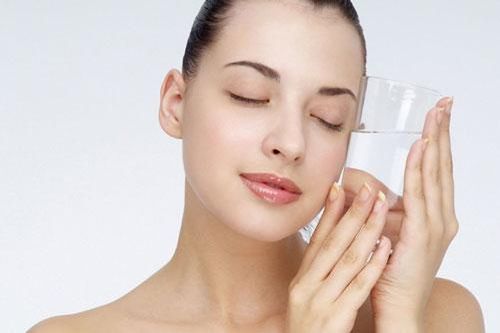 Cách ngăn tiết mồ hôi trong mùa hè hiệu quả