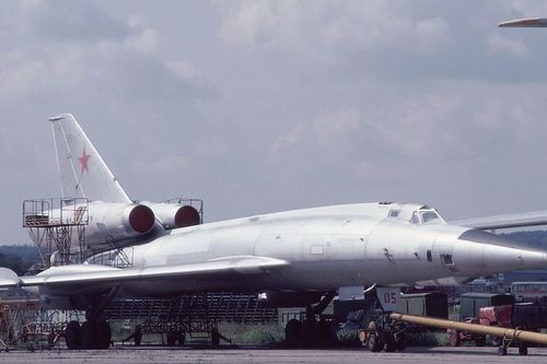 Trước khi đủ sức đe dọa tàu sân bay Mỹ không ngờ Tu-22 lại là thiết kế thất bại