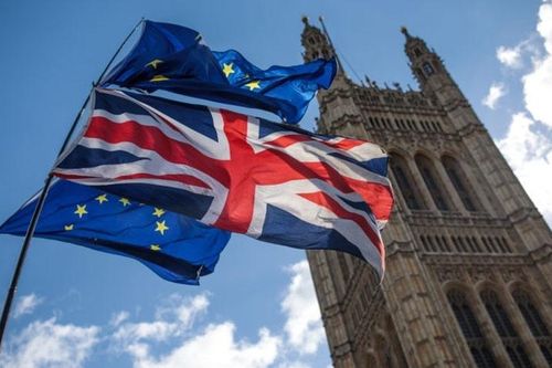 Anh và EU đàm phán hậu Brexit về các rào cản thương mại gây tranh cãi