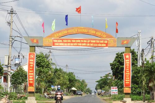 Ia Grai: Thêm 2 xã và 12 làng nông thôn mới