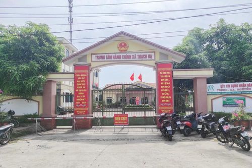 Ca mắc COVID-19 ngoài vùng phong tỏa là F2 của vợ chồng về từ Bình Dương