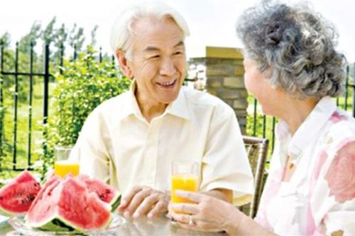 Thực đơn tăng sức đề kháng cho người cao tuổi
