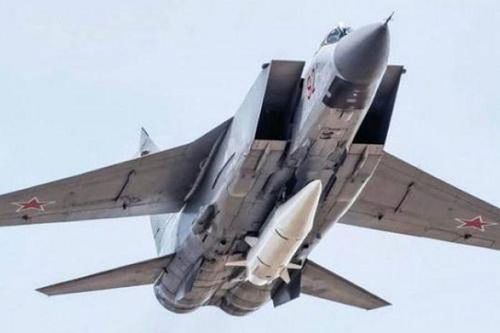 NATO 'giật mình' khi Nga điều động hàng loạt 'Dao găm' tới biên giới phía Tây