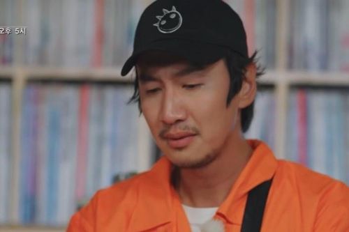 Thành viên Running Man bật khóc khi tạm biệt Lee Kwang Soo