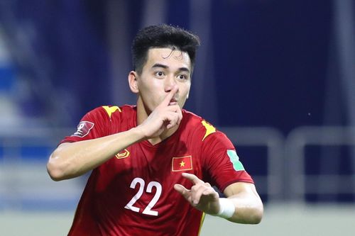 'Thông cảm với trọng tài khi công nhận bàn thắng của Tiến Linh'