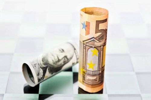 Giảm sử dụng USD, Nga sẵn sàng chuyển thanh khoản tiền tệ sang đồng Euro