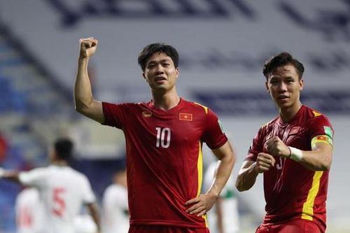 HLV Park Hang Seo: 'Tuyển Việt Nam không chìm vào chiến thắng'