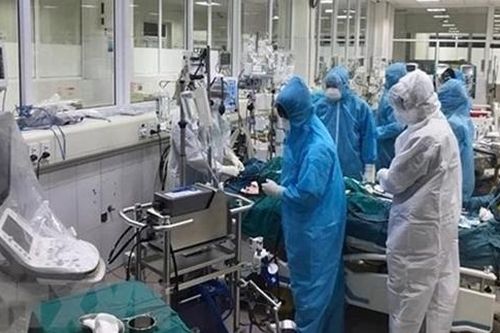 Covid-19 ở Việt Nam: Hơn 1,3 triệu liều vaccine đã được tiêm, 106 bệnh nhân nặng, 3 trường hợp tiên lượng tử vong