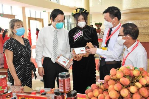 Vải thiều Bắc Giang: Cơ hội khẳng định thương hiệu khi xuất khẩu