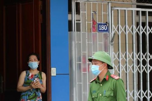 Nóng: Thành phố Hà Tĩnh cách ly xã hội từ 12 giờ trưa nay