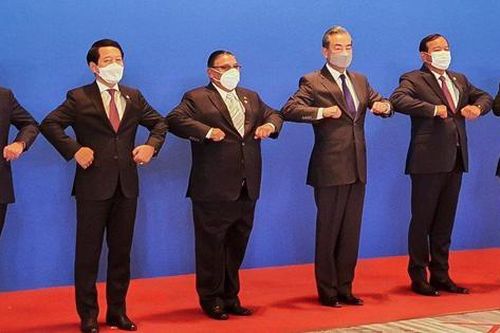 Năm nước Mekong và Trung Quốc bàn cách quản lý nguồn nước chung, hợp tác chống COVID-19