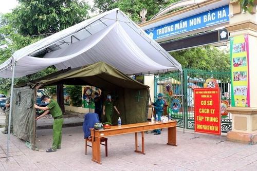 Xử phạt hành vi tổ chức tập trung đông người, vi phạm phòng chống dịch