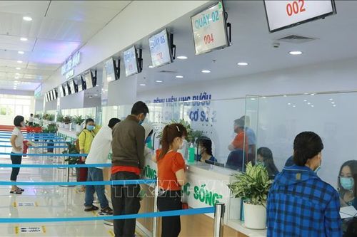 Tự bảo vệ thế nào khi đi khám bệnh giữa dịch COVID-19?