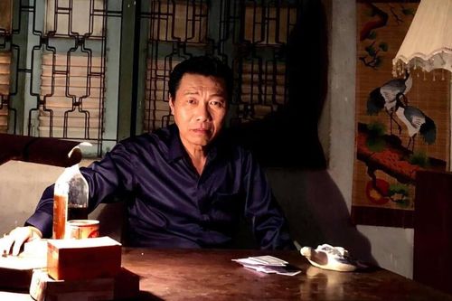Giữa 'bão drama', diễn viên Kiến An: 'Chậm giải ngân chứ đâu biển thủ, muốn người ta chết mới hài lòng?'