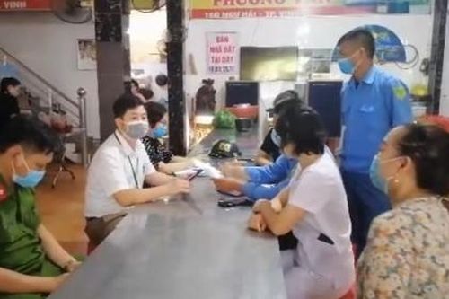 Nghệ An: Xử phạt quán ăn bất chấp lệnh phòng, chống dịch Covid 19 vẫn ngang nhiên mở cửa đón khách