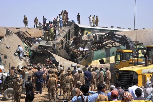 Pakistan: Tai nạn tàu hỏa khiến ít nhất 63 người thiệt mạng