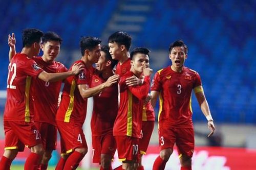 Không ngủ quên trên chiến thắng