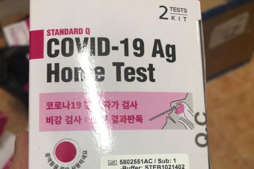 Bắt lô kit test Covid-19 nhập lậu trị giá khoảng 170 triệu đồng