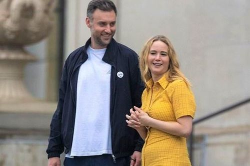Jennifer Lawrence tăng cân