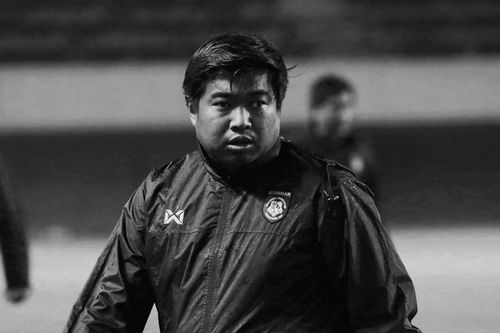 Thành viên đội Myanmar qua đời khi dự vòng loại World Cup