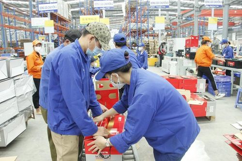 TP Hồ Chí Minh: Hỗ trợ 1.075,5 tỷ đồng cho người lao động, doanh nghiệp gặp khó do dịch Covid-19